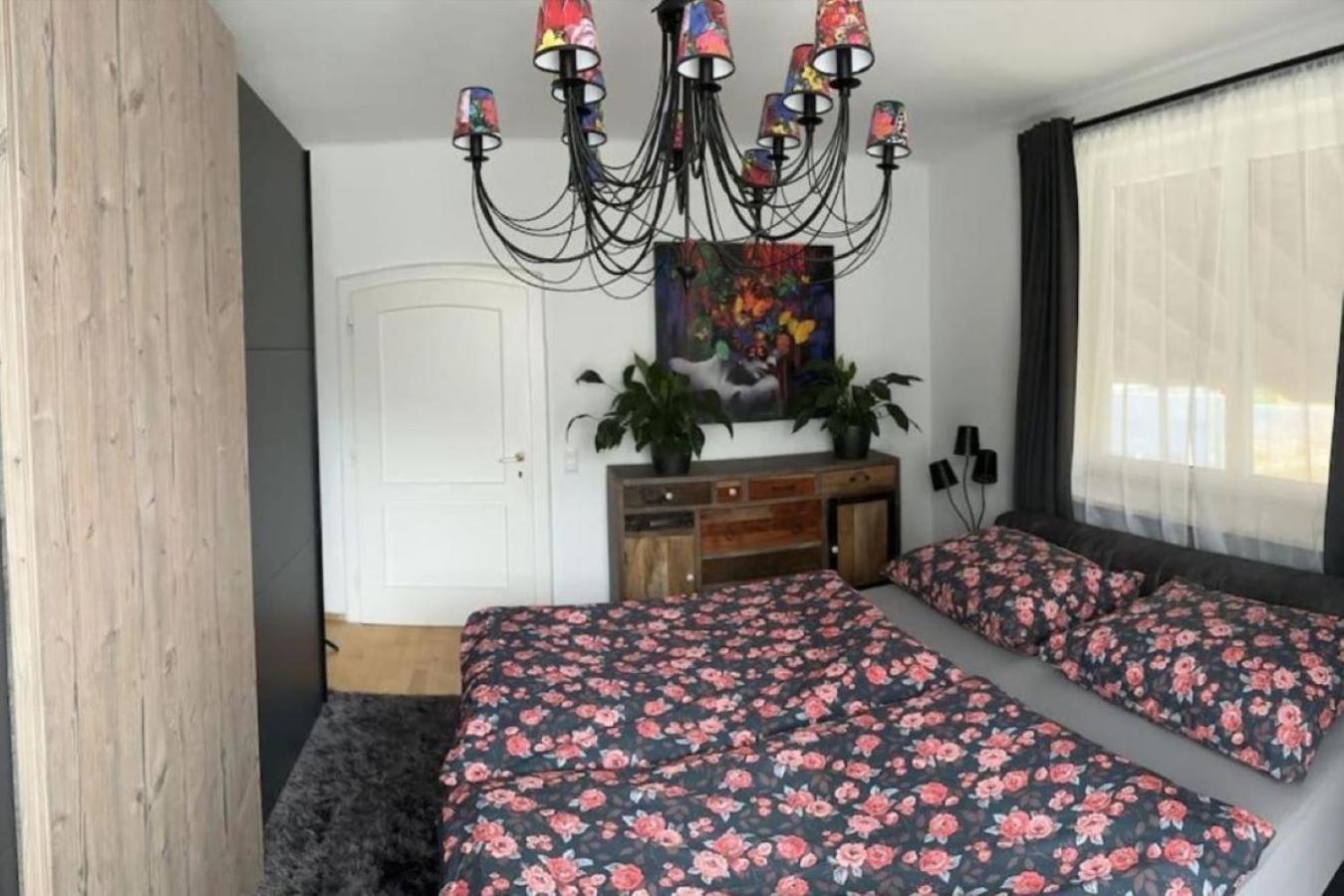Wohnung 2 Mit Balkon Und Bergblick กรอสค์ไมน์ ภายนอก รูปภาพ